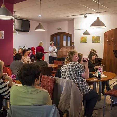 فندق Mestske Kulturni Centrum Ve Fulneku